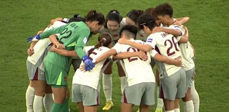 AG体育登录入口-中国女足2-0不足喜！赢球被骂，名嘴点评一针见血，小组第一难了