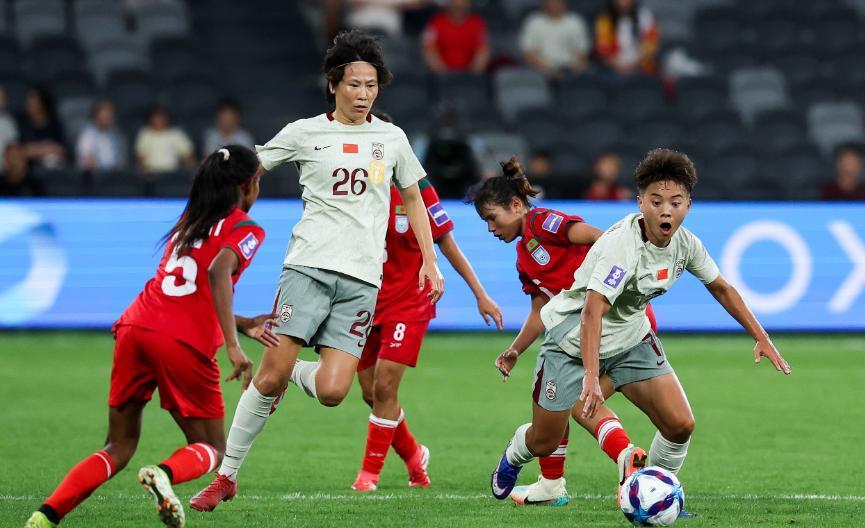 AG体育登录入口-中国女足2-0不足喜！赢球被骂，名嘴点评一针见血，小组第一难了